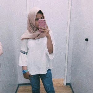 Alfi Yulia profile icon