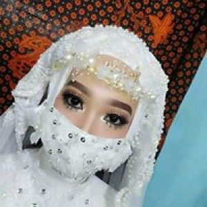 Eka Safitri profile icon