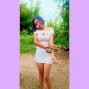 Kam Phoonsawat profile icon