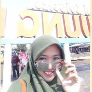 Dini Artika Sari profile icon