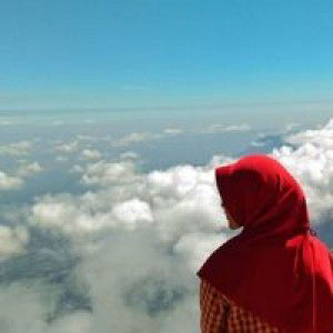 Ayu Lestari profile icon