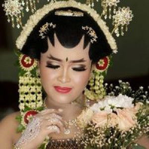 Veiona Art profile icon