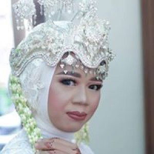 Pitriyani profile icon