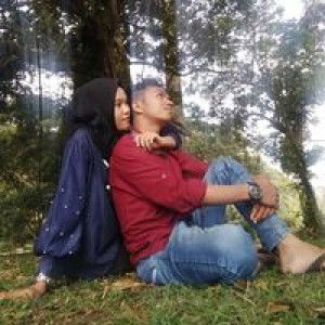 Deta Rismalia profile icon