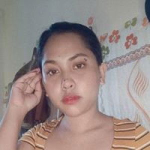 Lyn Ruiz profile icon