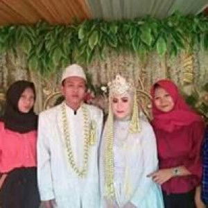 Siti Aisyah profile icon