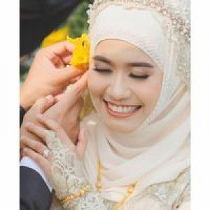 Husna Lekbunlor profile icon