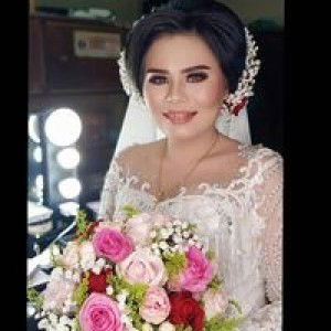 Lampala Fitri Novelina Poerba profile icon