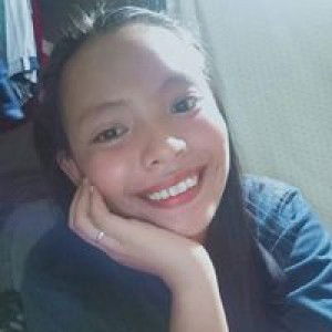 Nicole Rayos profile icon