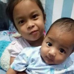 Ety Widiastuti profile icon