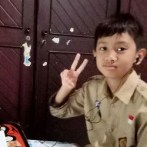 Asih puji Nugraheni profile icon