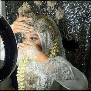 Diana Agustin profile icon