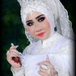 Umrotul Lailiyah profile icon