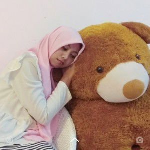 intan darojat profile icon