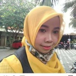 Dwi Indah profile icon