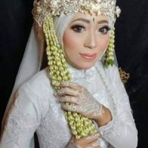 Ismi Putri Nurhayati profile icon