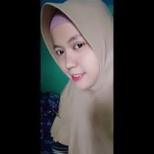 Heztye Anggraynie profile icon