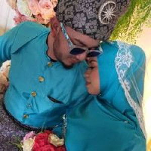 Aien Noraini profile icon