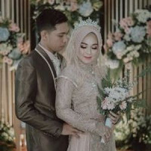 Inta Novianna profile icon