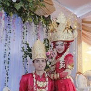 Eziyana Fitri Yani profile icon