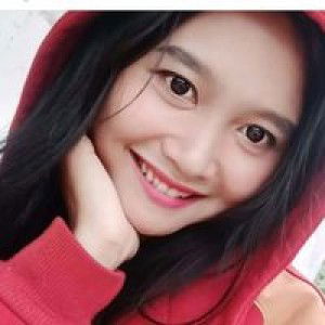 Juli Yanti profile icon