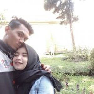 Ade Fitriani Ascu profile icon