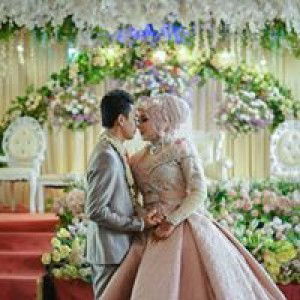 Luluil Maknun profile icon