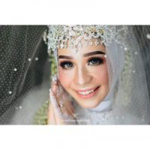 Putri Desy profile icon