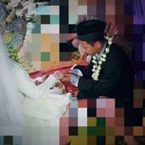 Herni Heryanti profile icon