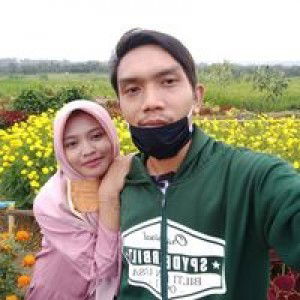 Mira Agustian profile icon