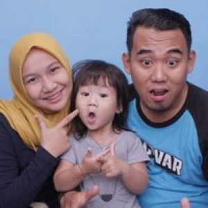 Riska Wahyuningsih profile icon