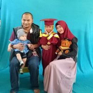 Na Gustina Arny profile icon