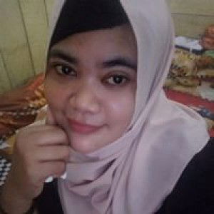 Titik Herlina profile icon