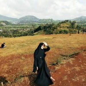 Arini Hidayati profile icon