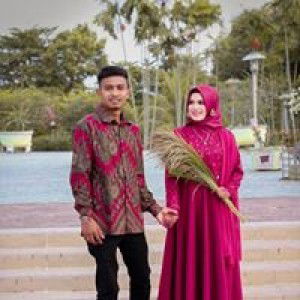 Melly Agustiani profile icon