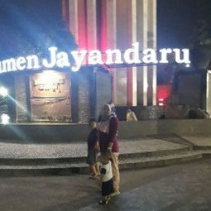 Zafrina Putri profile icon