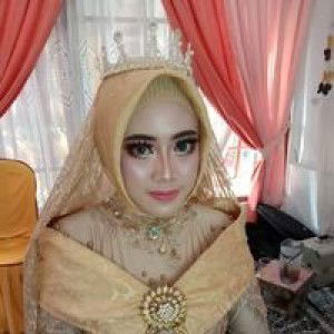 Aniifah Niff profile icon