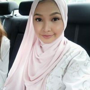 Nur Saniah Humaira Ahmad profile icon