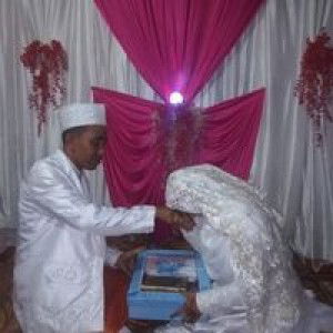 Rilla Rosyada Anggraini profile icon