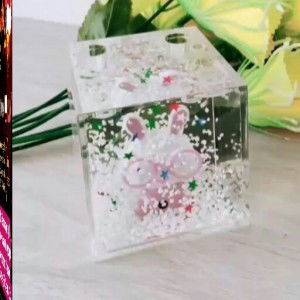 Komariah Azzahra profile icon