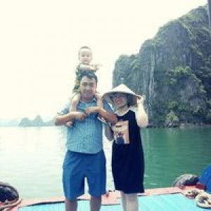 Nguyễn Huyền Trang profile icon