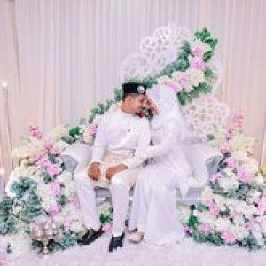 Cik Aieshaa profile icon