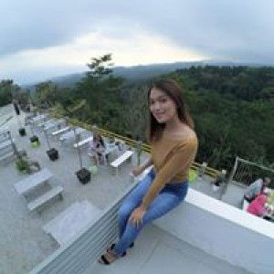 Eni Depitasari profile icon