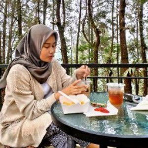 Roshinta Rahmadani profile icon