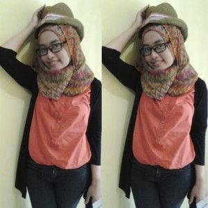 tania putri profile icon