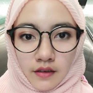 Riska Puspita Trisnaveey profile icon