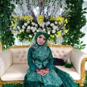 Dian Astuti profile icon