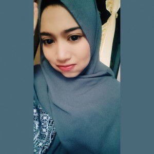 Putri Dwi “Cahyanti”