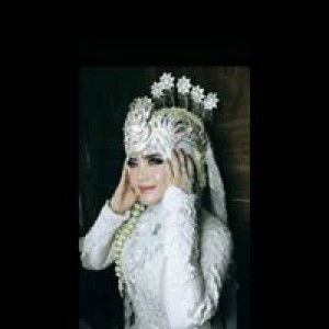 Apriliani Sendy profile icon