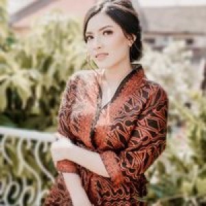 Reyfani Natasya profile icon